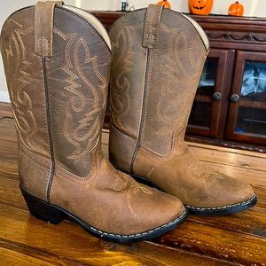Smokey mountain boots sz 4